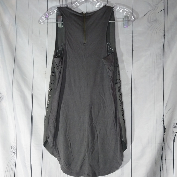 Sam Edelman Women Grey Faux Suede Laser Cut Out Hi-Low Tank Top Sz XS - Picture 9 of 13